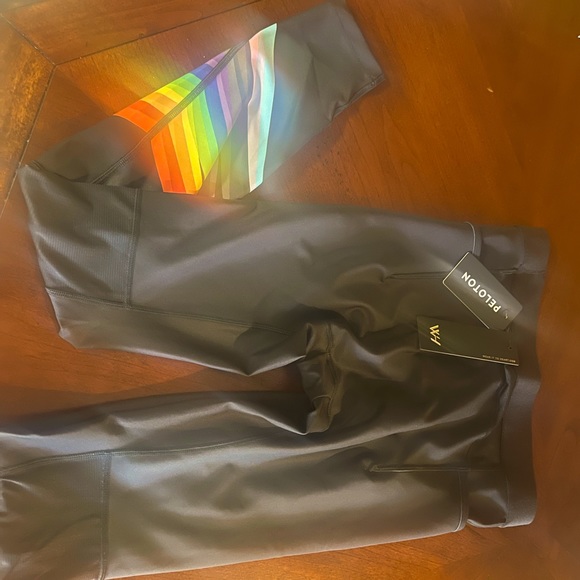 Peloton Pants - Medium new peleton work out pants